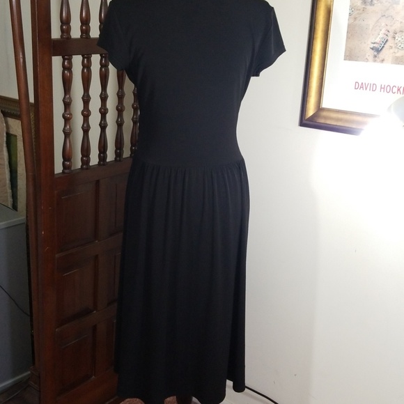 Alfani Black midi dress, short sleeves/scoop neck - Picture 6 of 8